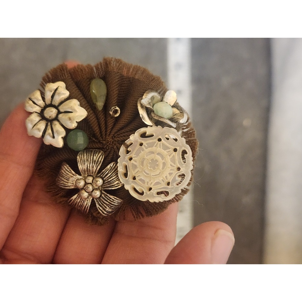 KC Floral Brooch Fabric Flower Coquette Dollette Victorian Boho Chic‎ Pin Brooch